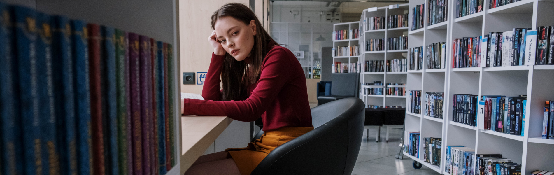 girl in library