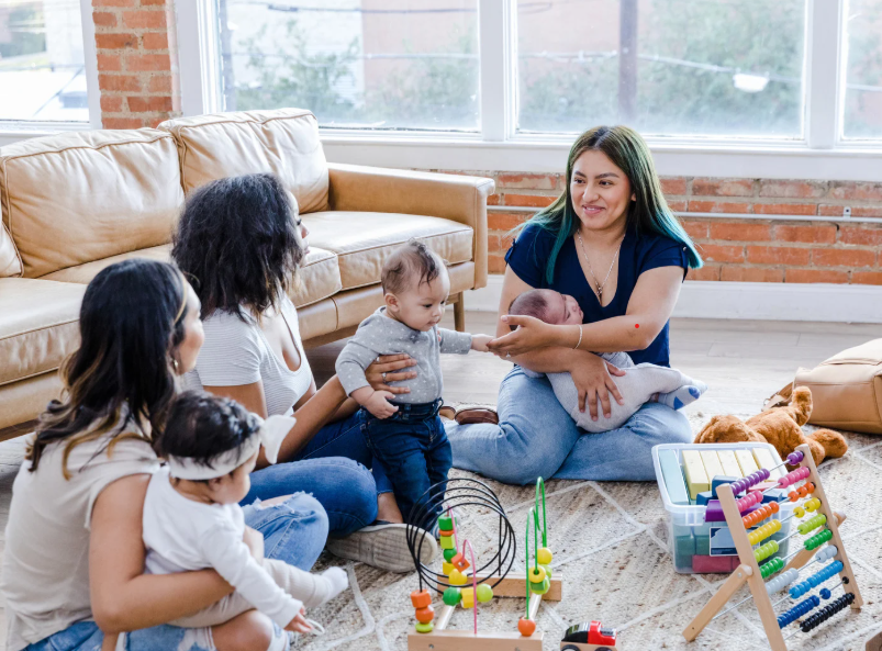 Early Start Family Resource Network/ Red de Recursos Familiares de Early Start (ESFRN) 