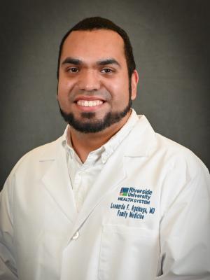 Leonardo Aguinaga, MD