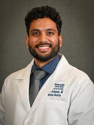Ojas Deshpande, MD